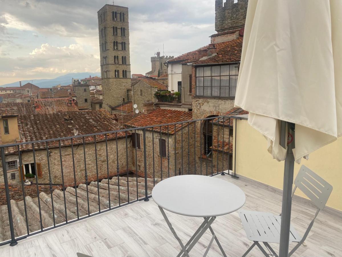 Апартаменты La Torre Di Borgunto - Piazza Grande Ареццо Экстерьер фото